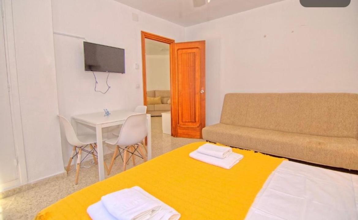 Low Cost Room Malaga Exterior photo