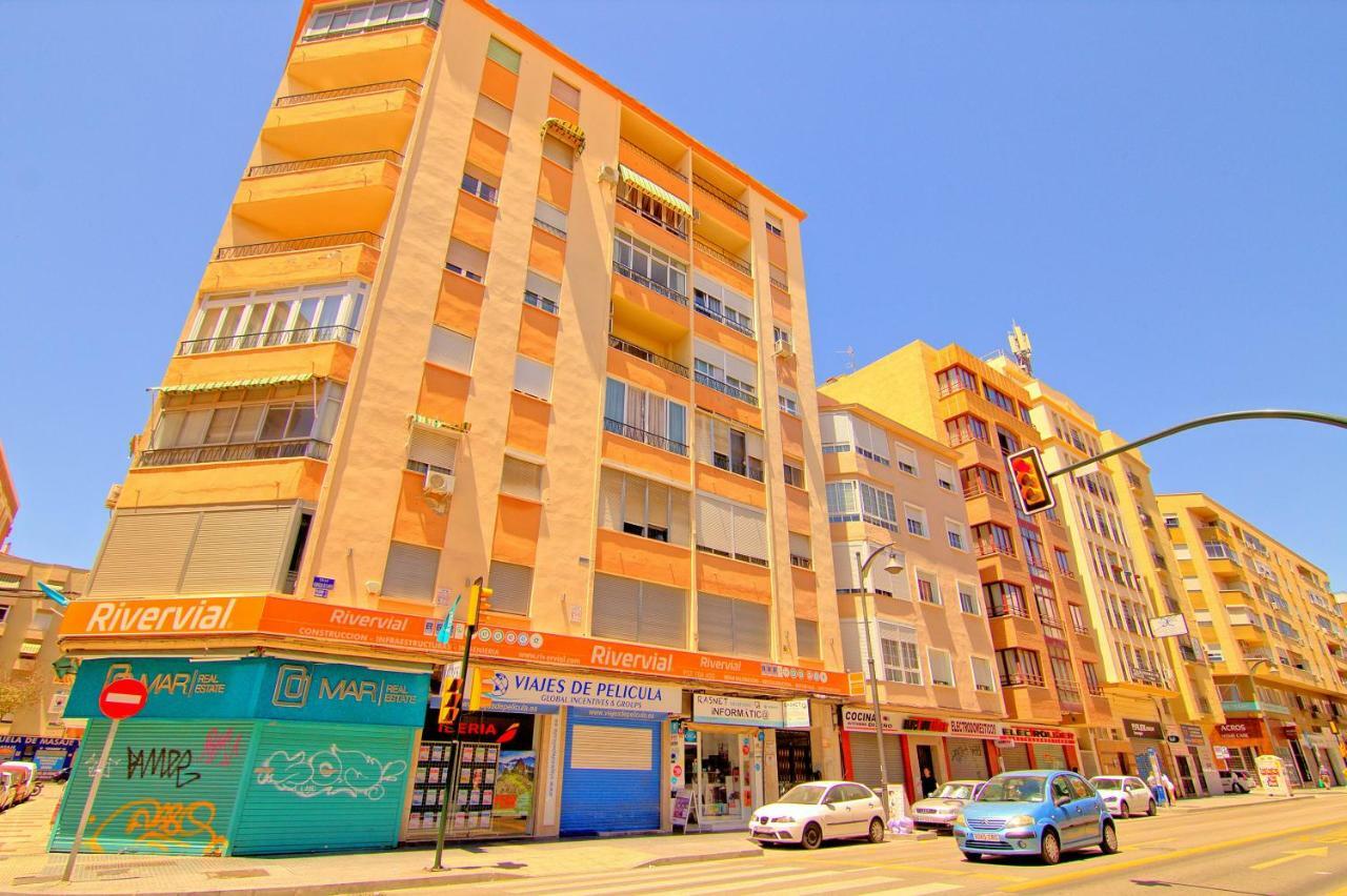 Low Cost Room Malaga Exterior photo